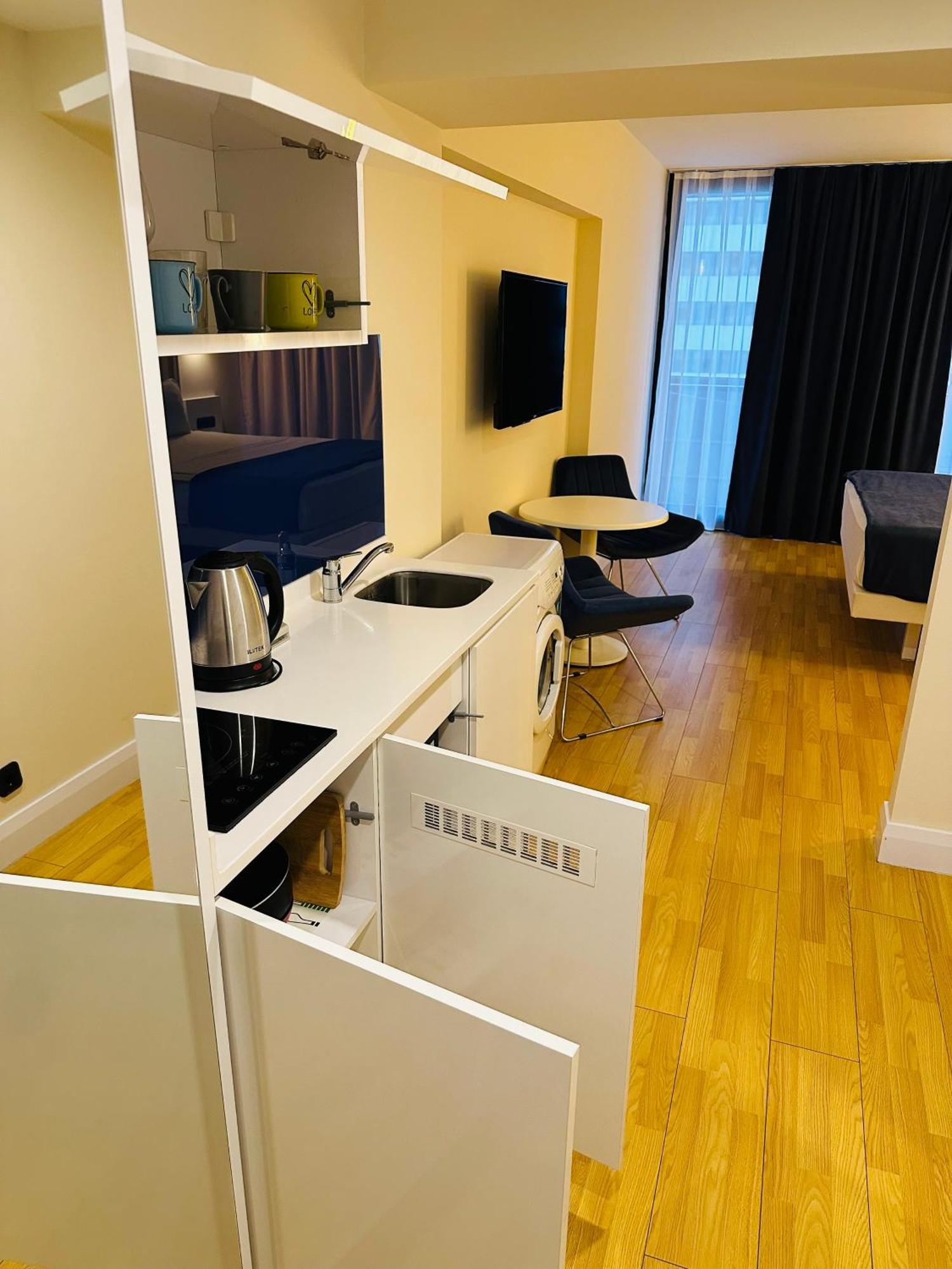 New Orbi Batumi Hotell Eksteriør bilde